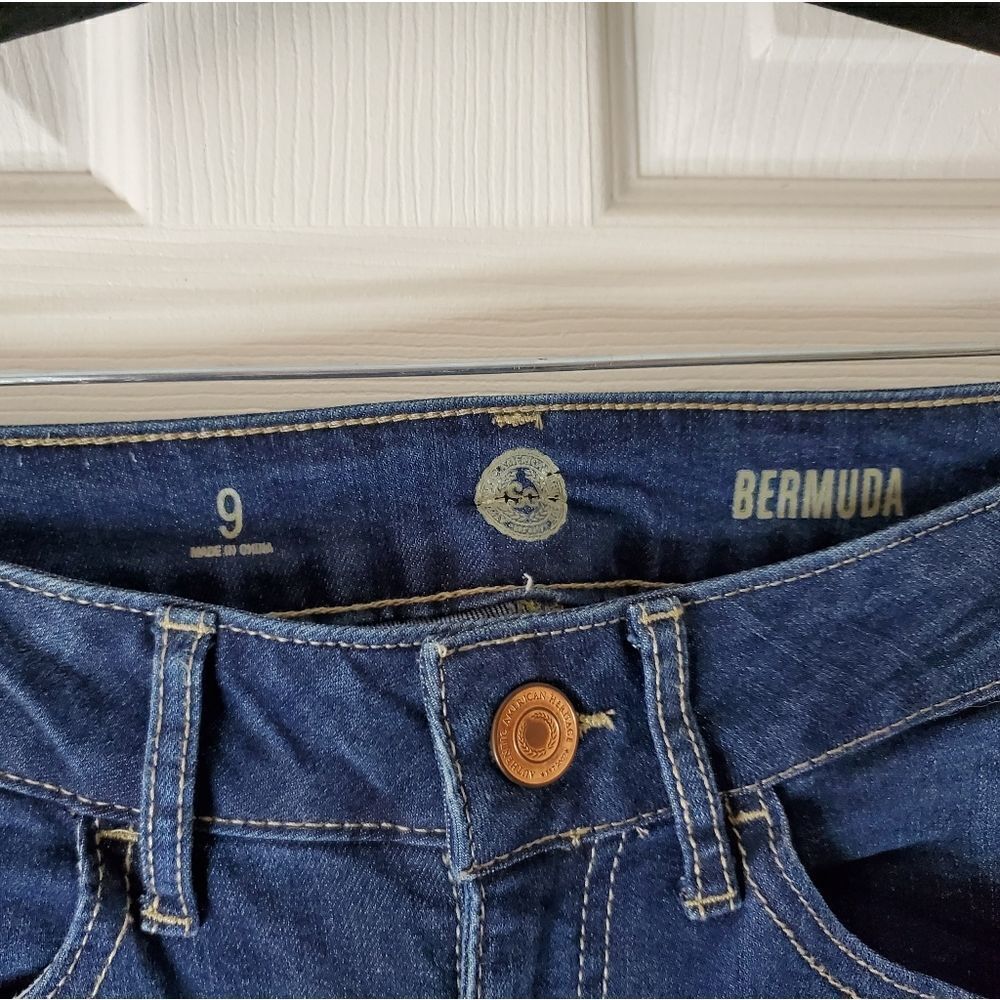 🇺🇸Cute Jean Shorts Size 9 - Picture 5 of 7